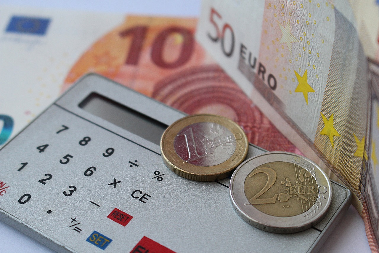 Der Forschungszulagenrechner von PNO zeigt Ihnen wieviel Zulage Sie überschlägig bekommen können.